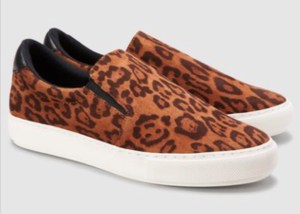 97BF0782-D23E-4146-9C7D-58307E2DEED8